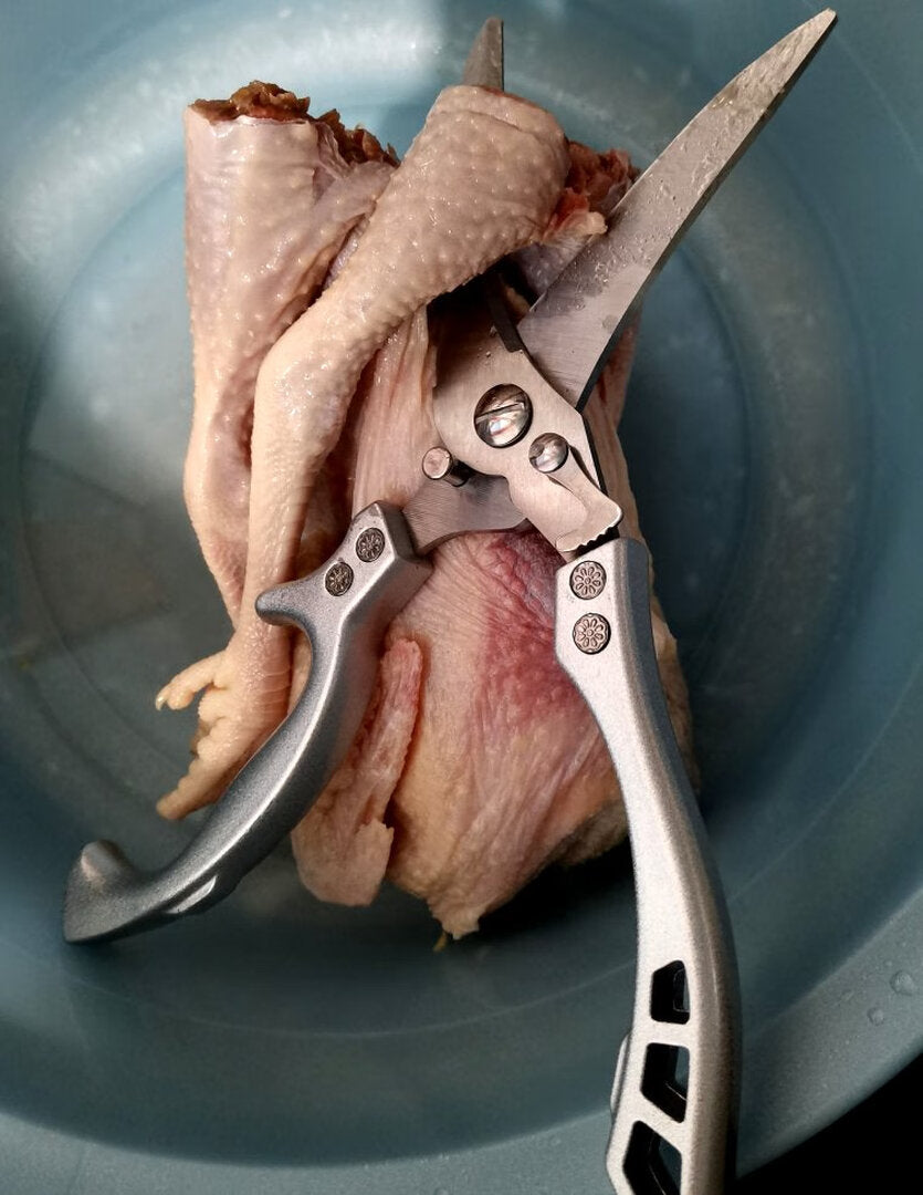 Forbici in acciaio premium importate dalla Repubblica Federale di Germania